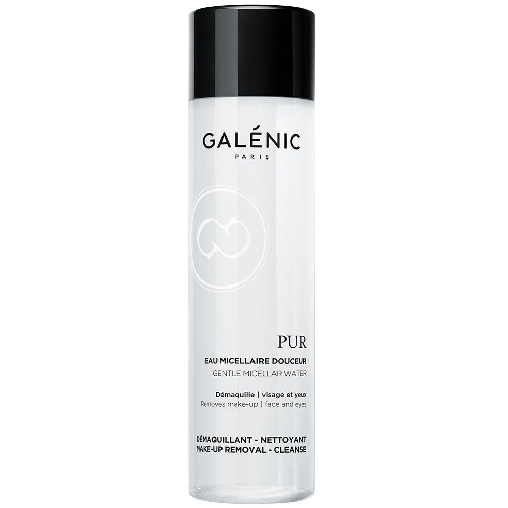 Cilindrische fles met zwarte dop. Opschrift: GALÉNIC PARIS, PUR, Eau Micellaire Douceur, Gentle Micellar Water. Voor gezicht en ogen.
