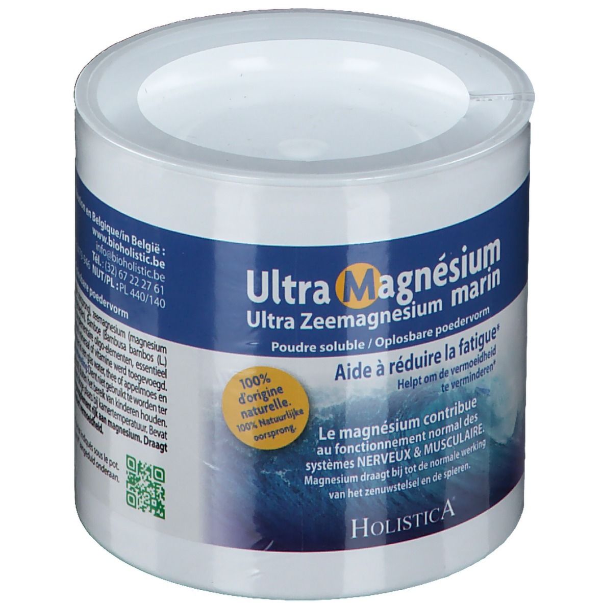 Ronde pot met witte deksel. Blauwe en witte etiketten met productinformatie. Tekst: Ultra Magnesium marin, poeder.