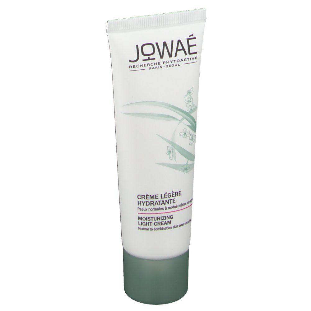 Creme-Tube, weiß mit grünem Verschluss. Aufschrift: JOWAE, Crème Légère Hydratante, Moisturizing Light Cream.