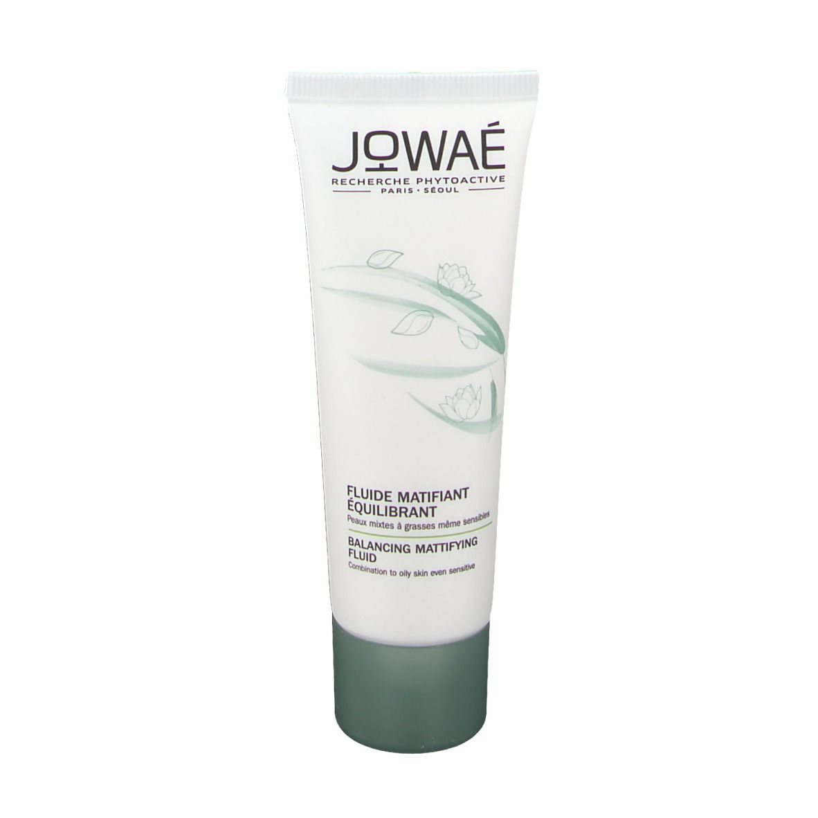 Tube blanc et vert. Logo JOWAE, inscription "Fluide Matifiant Équilibrant".