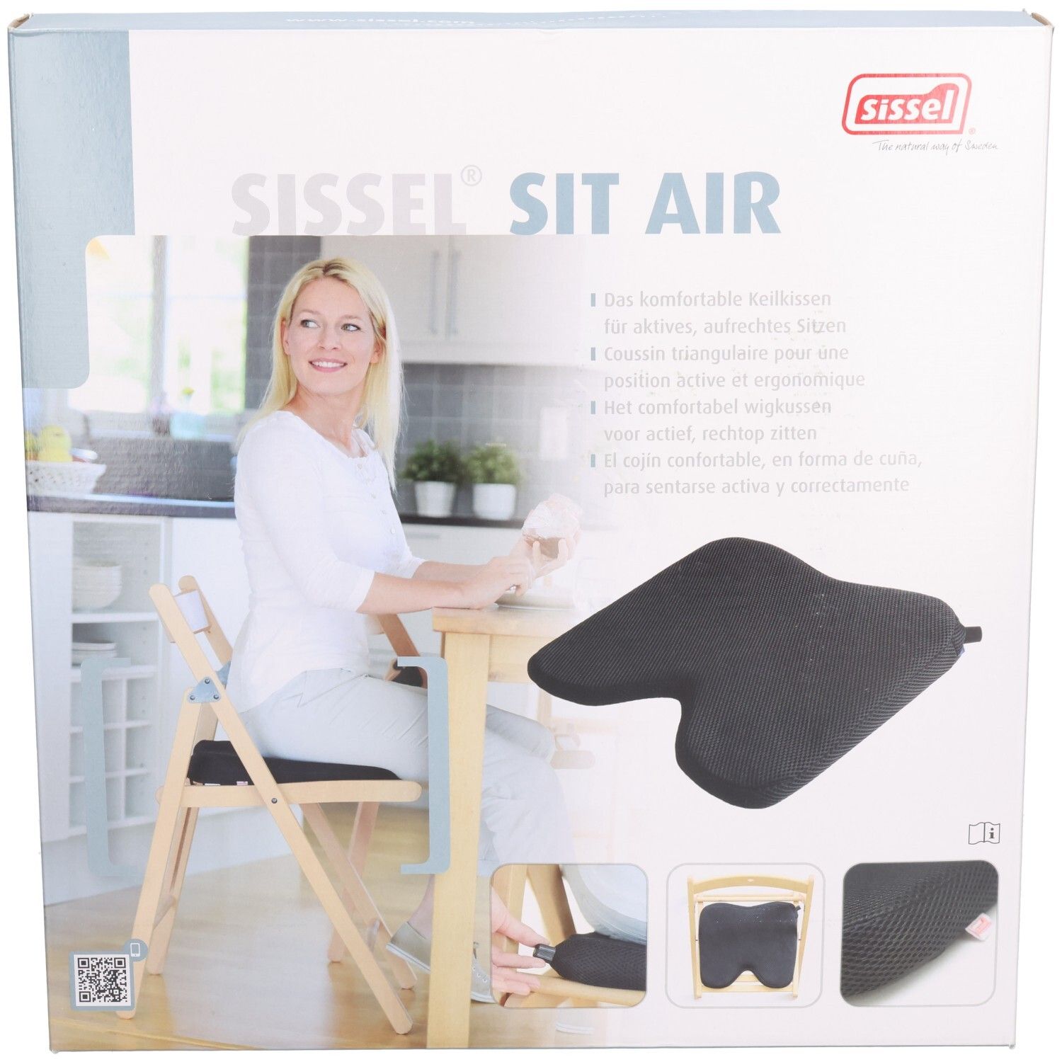 Verpackung mit Sissel Sit Air Keilkissen. Frau sitzt auf Stuhl mit Kissen. Kissen in Nahaufnahme.