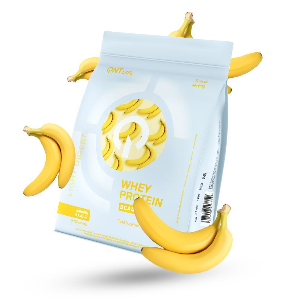Zak QNT Light Digest Whey Protein Banana. Bananen en productafbeelding. Opschrift: Whey Protein, BCAA.