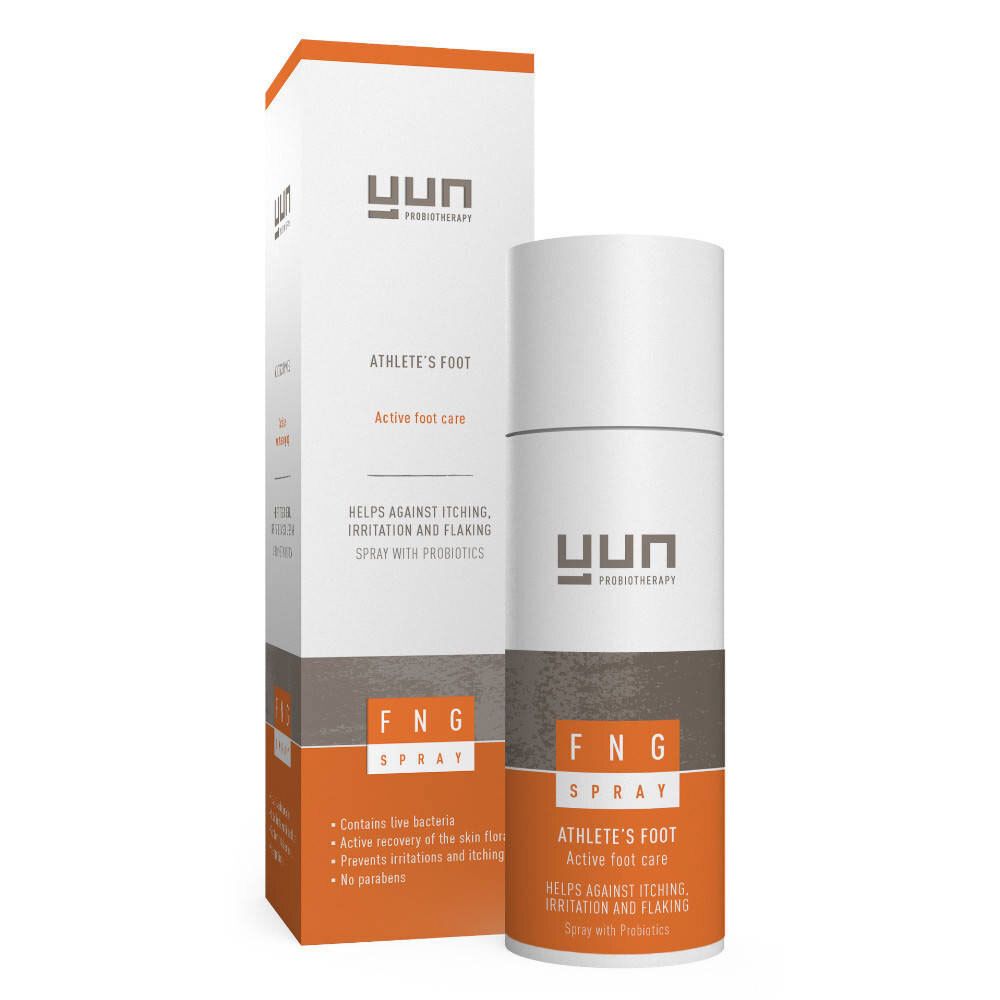 YUN FNG Spray, witte fles met oranje etiket. Tekst: Athlete's Foot, helpt tegen jeuk en schilfering.