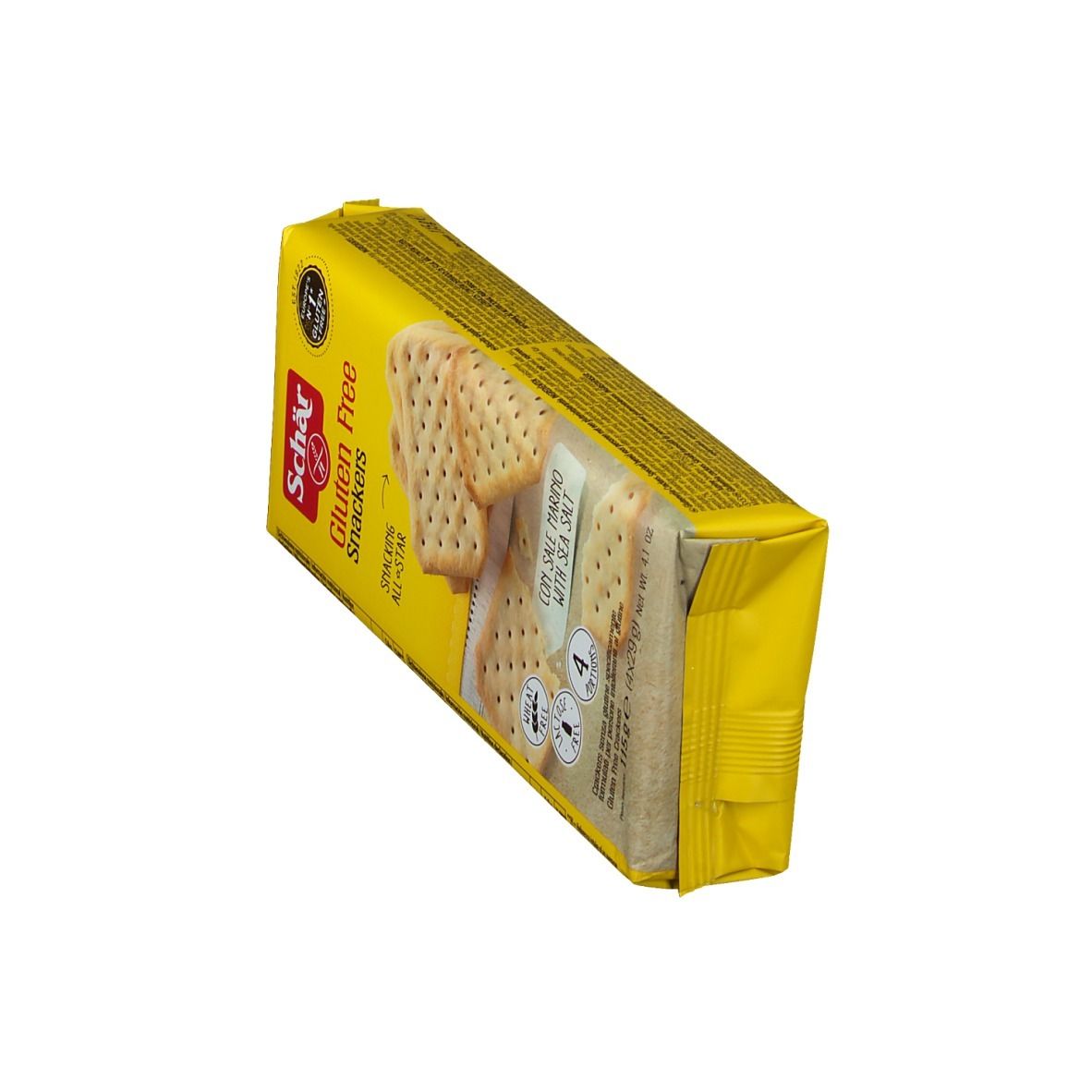 Emballage jaune de Snackers sans gluten. Inscriptions: Schär, Gluten Free, Snackers, sel marin. Contient 4 portions. Vue en biais.