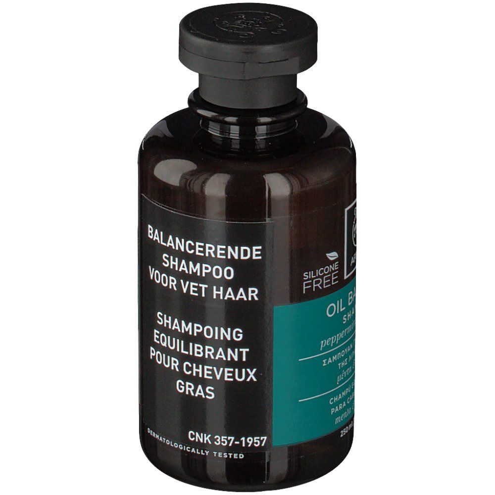 Donkerbruine fles met zwarte dop. Opschrift: Balance Shampoo voor vet haar. Tekst in het Duits, Nederlands, Frans.
