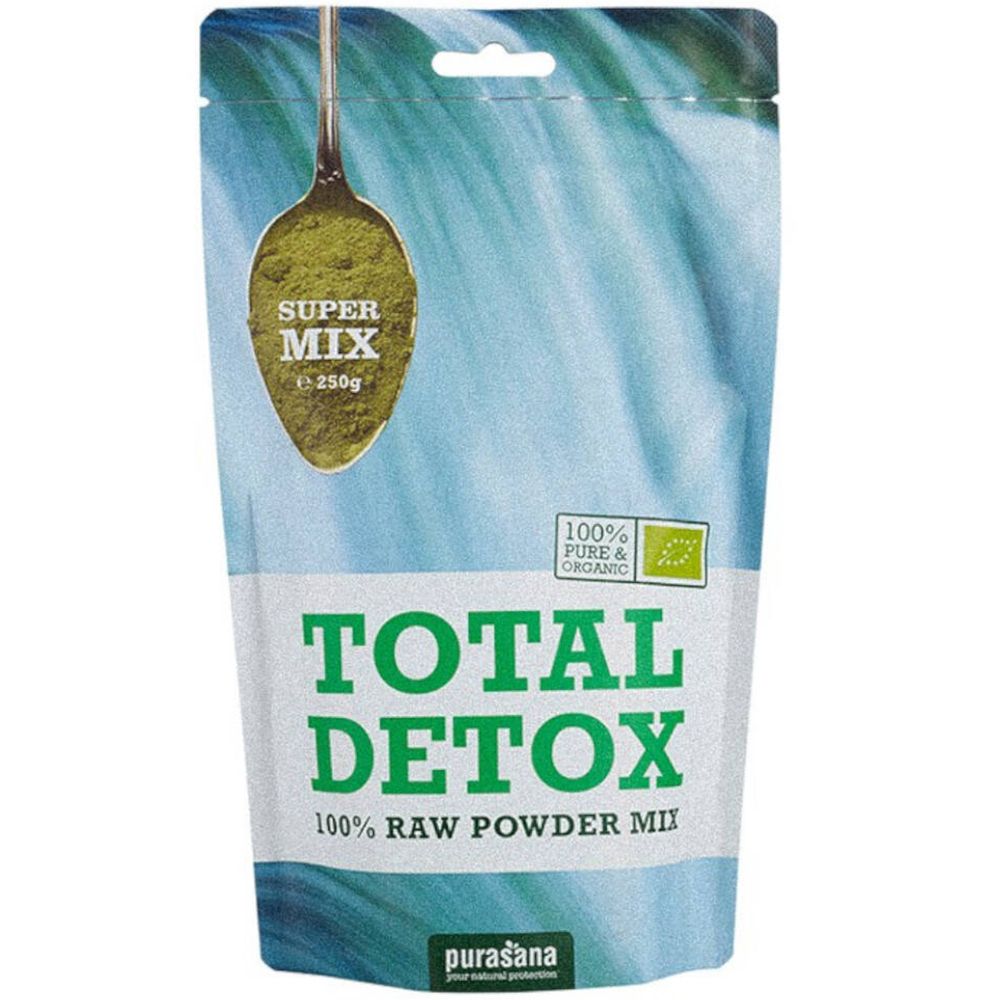 Zakje "Total Detox" poeder. Groen-witte verpakking met logo en bio-label. "Super Mix" en "250g" zichtbaar.