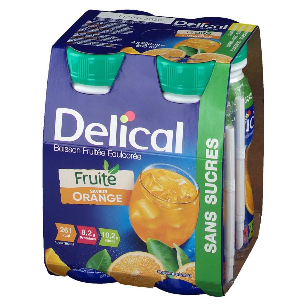 Packung mit vier Flaschen Delical Fruchtdrink Orange. Blaue Verpackung mit Produktabbildung und Strohhalmen.