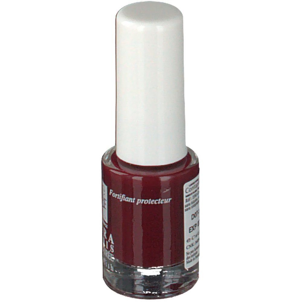 Flacon de vernis à ongles avec bouchon blanc. Vernis rouge foncé. Inscription: EYE CARE. Informations produit au dos.