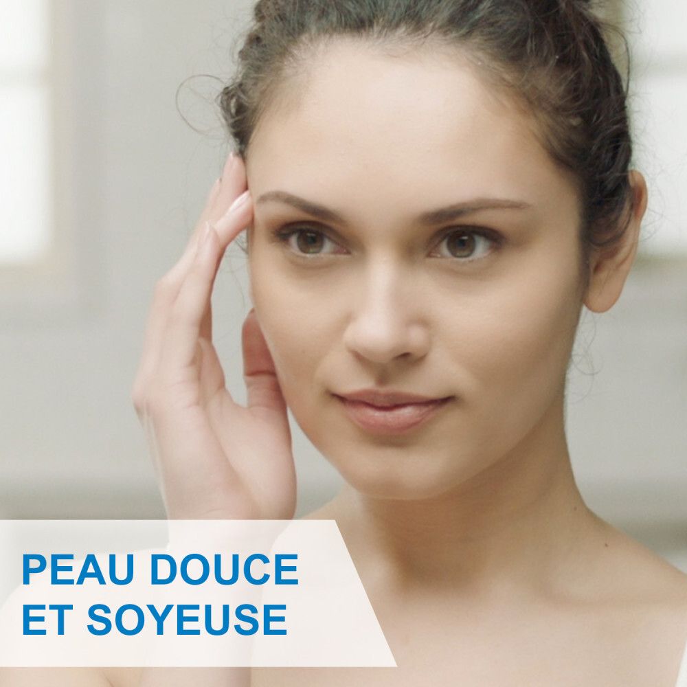 Portrait d'une femme. Texte: Peau douce et soyeuse.