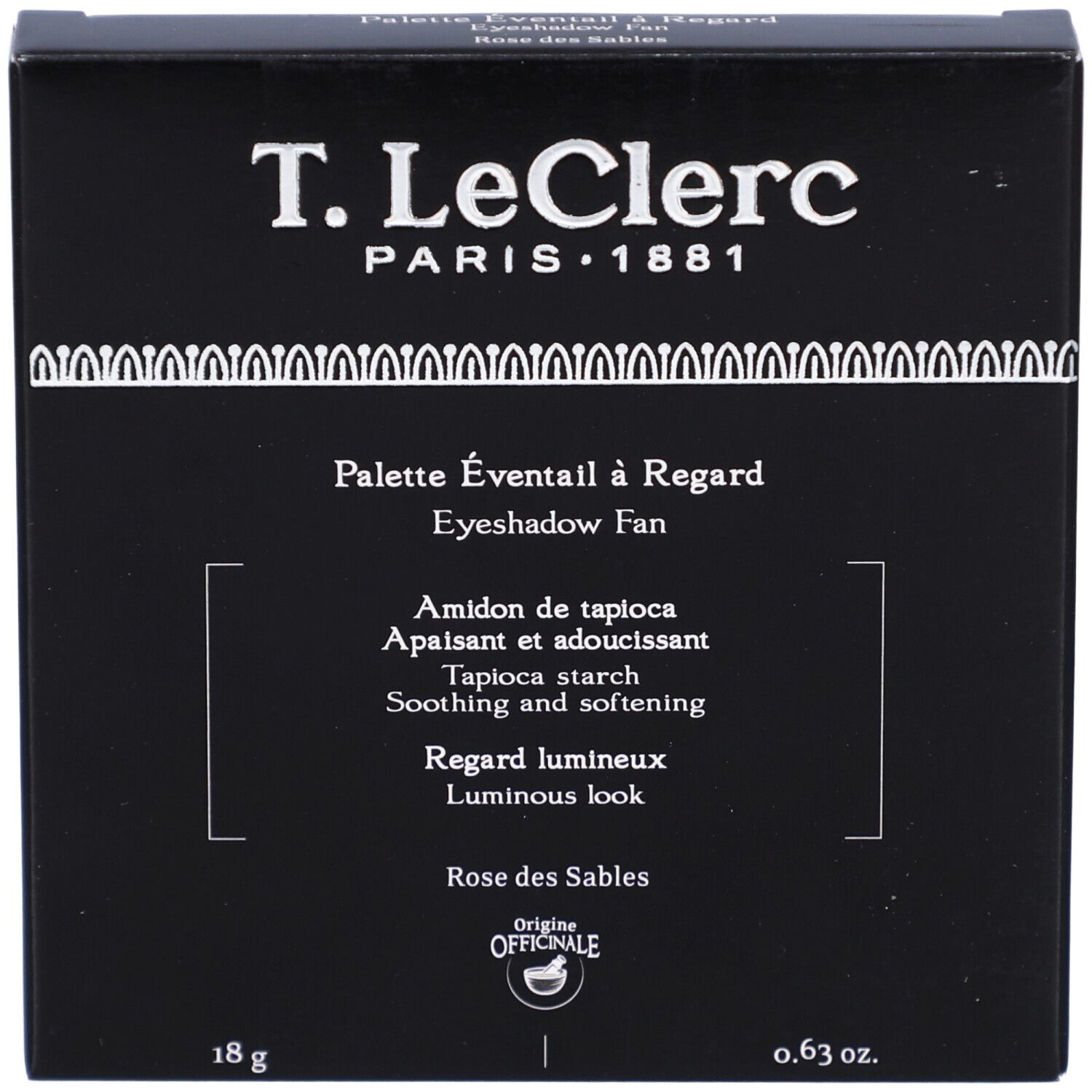 Schwarze Verpackung der T.LeClerc Eyeshadow Palette. Produktname, Inhaltsstoffe und Gewicht sind sichtbar.
