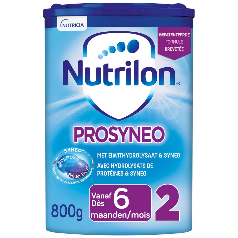 Blauwe verpakking Nutrilon Prosyneo 2, vanaf 6 maanden. Met productinformatie en logo.