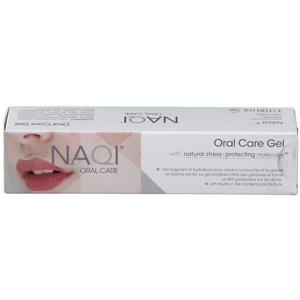 Weiße Produktverpackung mit Produktname NAQI Oral Care Gel. Aufdruck: Lippen, Text, Produktname, Logo.