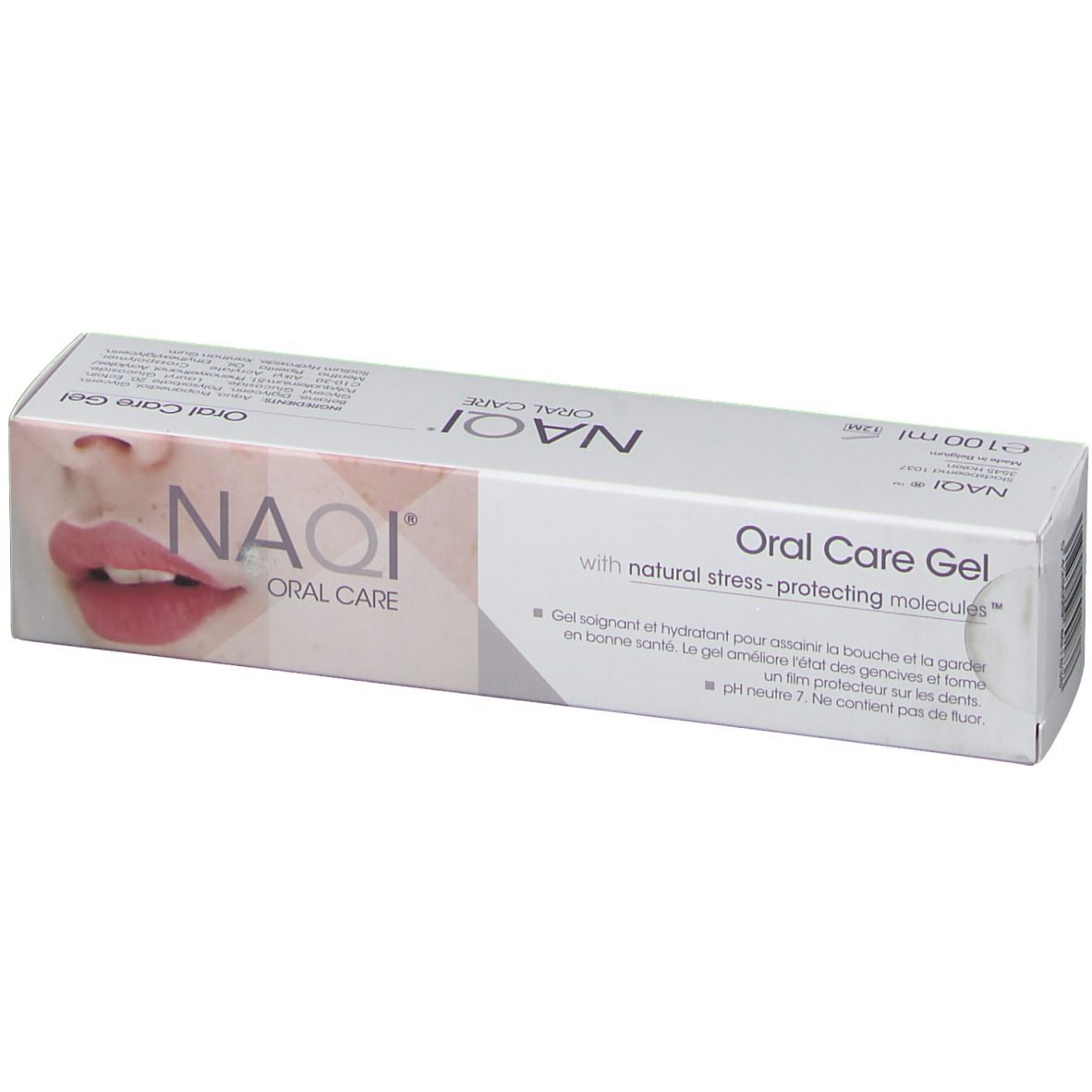 Weiße Produktverpackung mit Produktname NAQI Oral Care Gel. Aufdruck: Lippen, Text, Produktname, Logo.