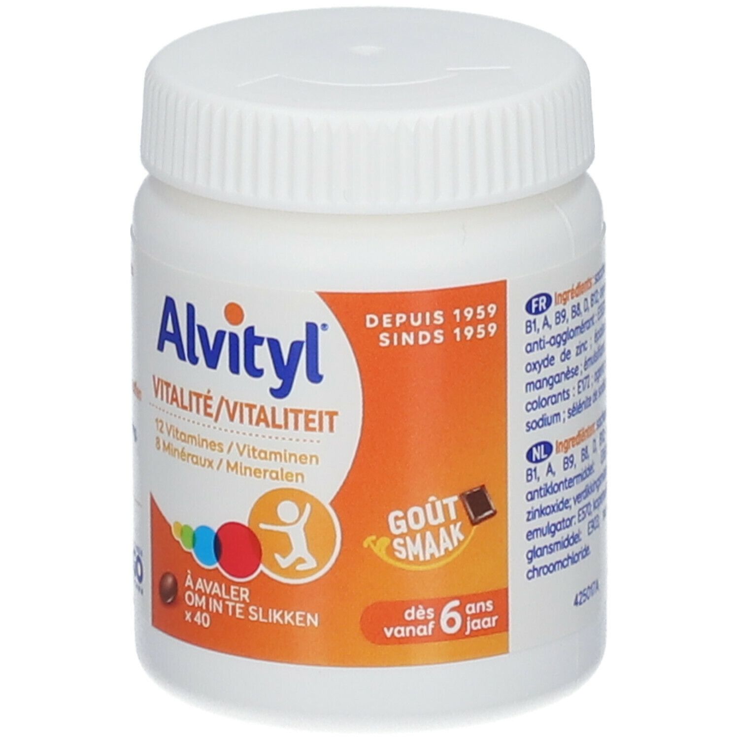 Weiße Flasche Alvityl Vitalität. Enthält 12 Vitamine und 8 Mineralien. Mit Schraubverschluss. Ab 6 Jahren.