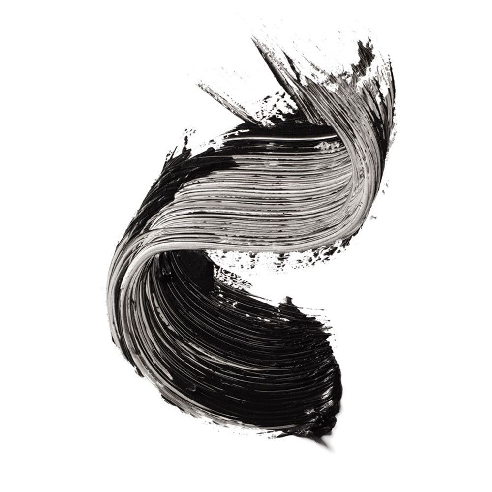 Trait de mascara noir. Texture. Sur fond blanc.