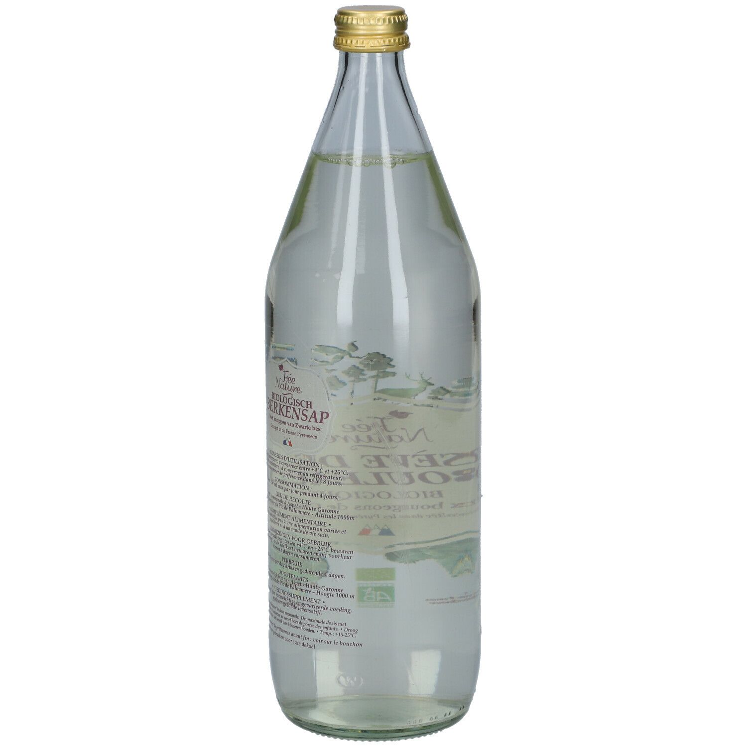 Achterkant van een glazen fles met vloeistof. Tekstinformatie en bio-label. Goudkleurige sluiting.