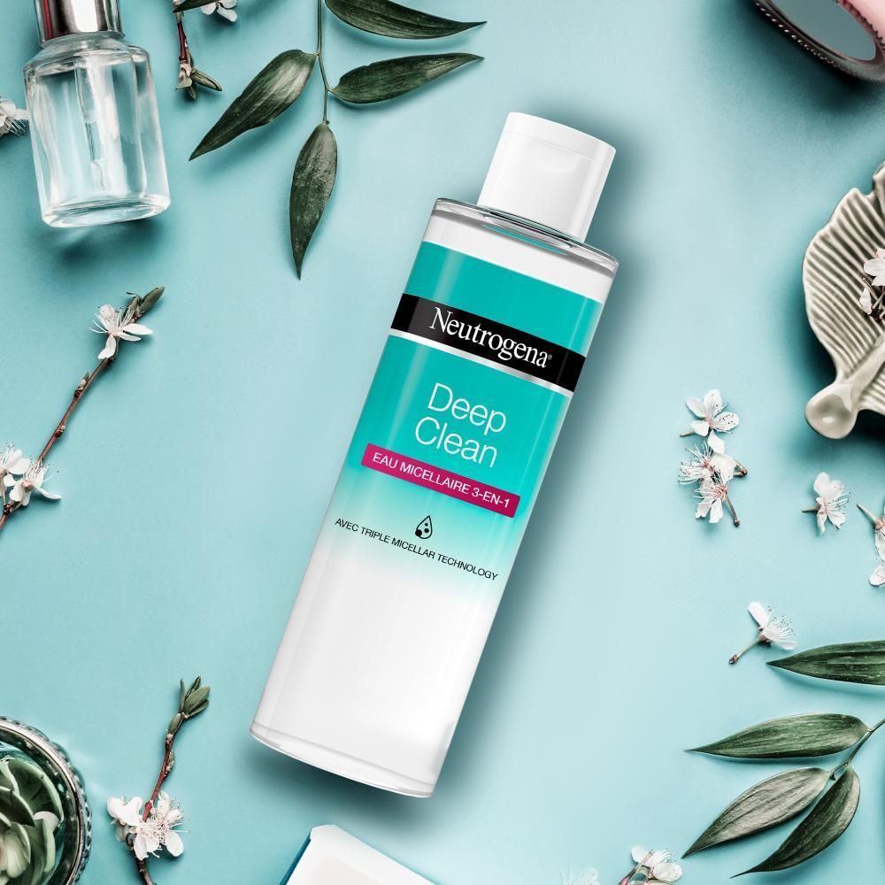 Neutrogena Deep Clean Eau Micellaire. Flacon, vue de dessus.