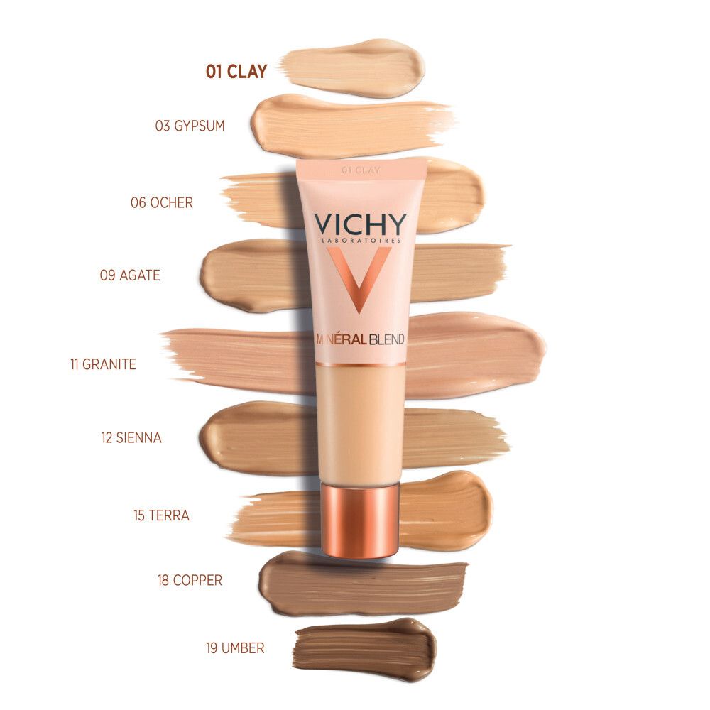 Make-up fluid wordt op vingers aangebracht. VICHY Minéralblend tube. Tint 01 Clay.