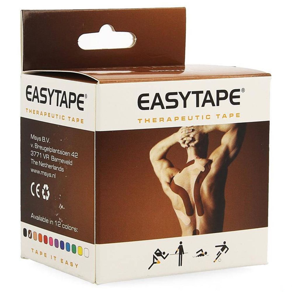 Verpakking van EasyTape Kinesiology Tape. Bruine en witte doos met productnaam en logo's. Afgebeeld is een man met tape.