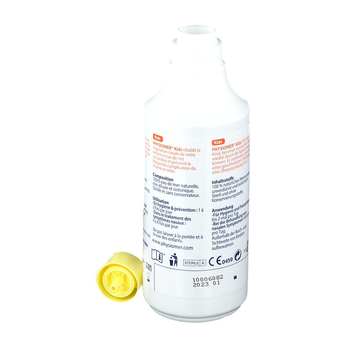 Flacon blanc avec embout jaune. Inscription: PHYSIOMER Kids. Texte au dos. Embout jaune à côté.