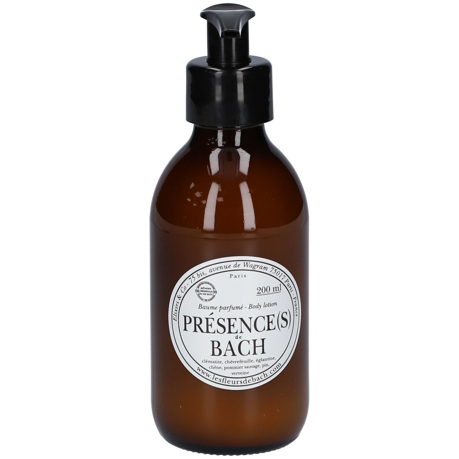 Bruine fles met zwarte pomp. Etiket met productinformatie. "Présence(s) de Bach" en "Baume parfumé - Body lotion".