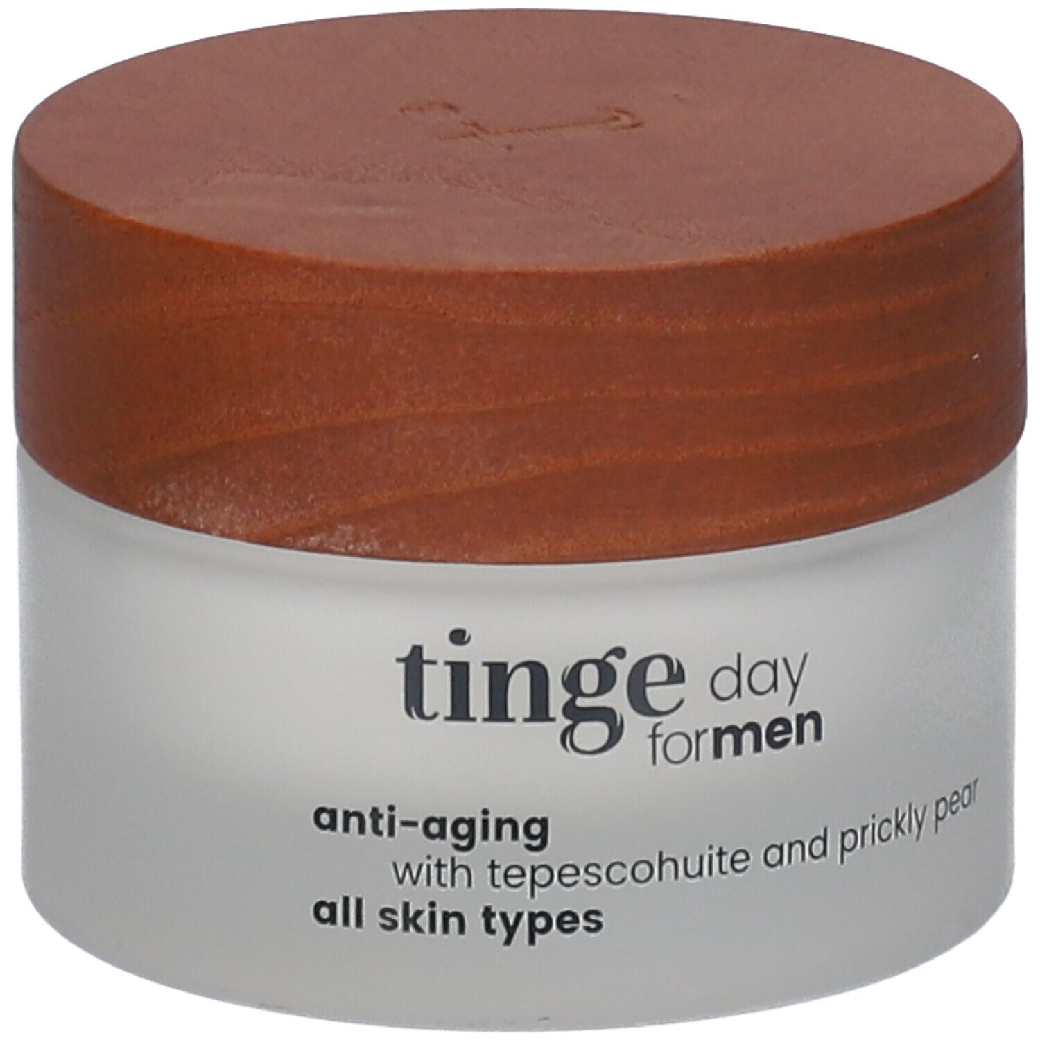 Tinge Day for Men Tagescreme in einem Glasbehälter mit Holzdeckel.