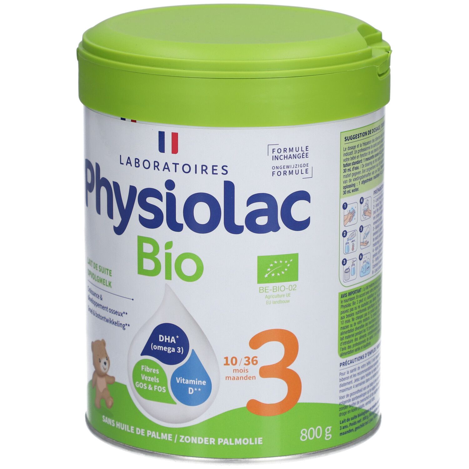 Boîte de lait infantile Physiolac Bio 3. Couvercle vert, texte bleu et orange. Contient DHA, vitamine D et GOS & FOS. 800g.