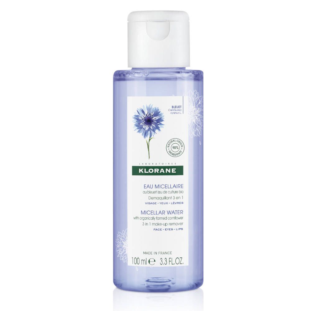Flacon d'eau micellaire Klorane bleu, bouchon blanc. Contient 100 ml. Illustration de bleuet.