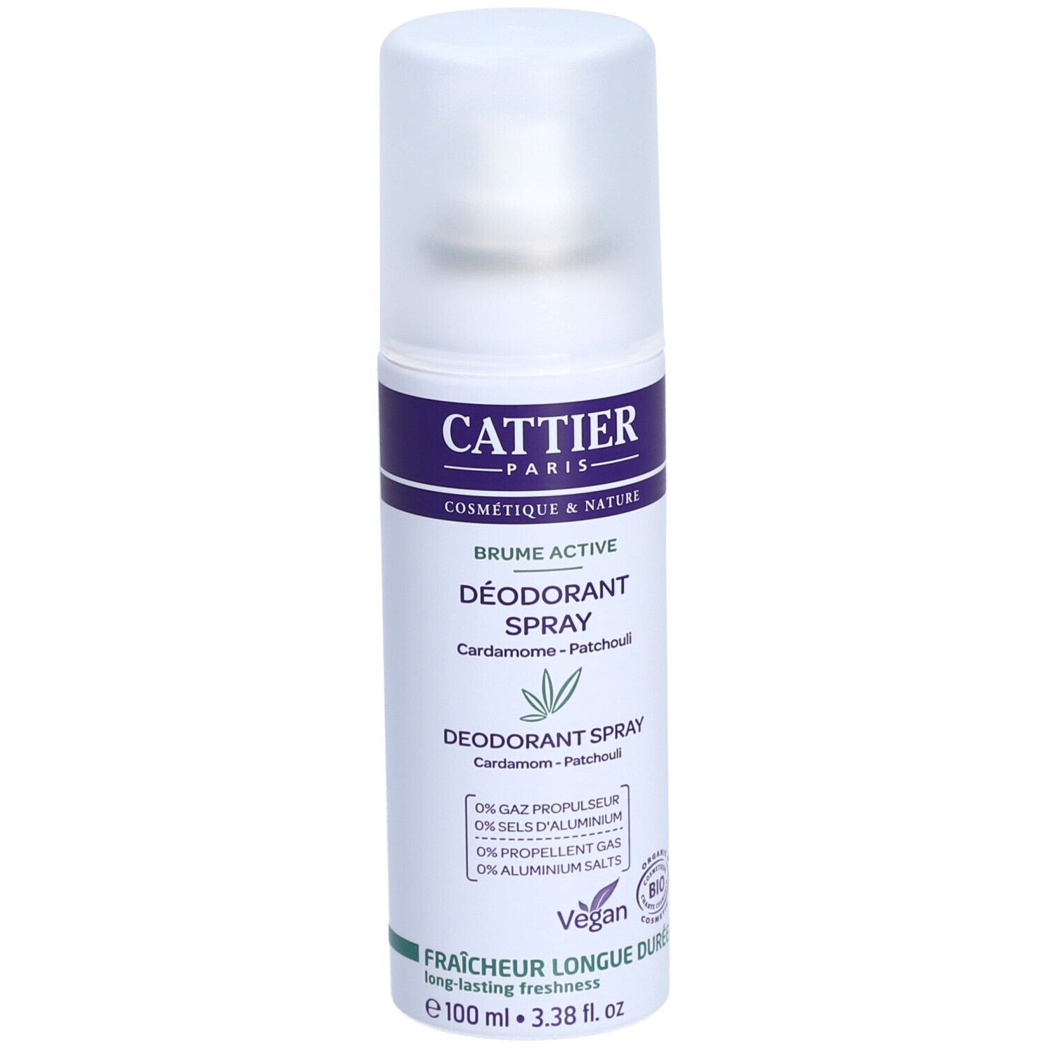 Deodorant-Spray mit Deckel. Aufschrift: Cattier Paris, Brume Active, Déodorant Spray, Kardamom-Patchouli. Vegan-Logo.