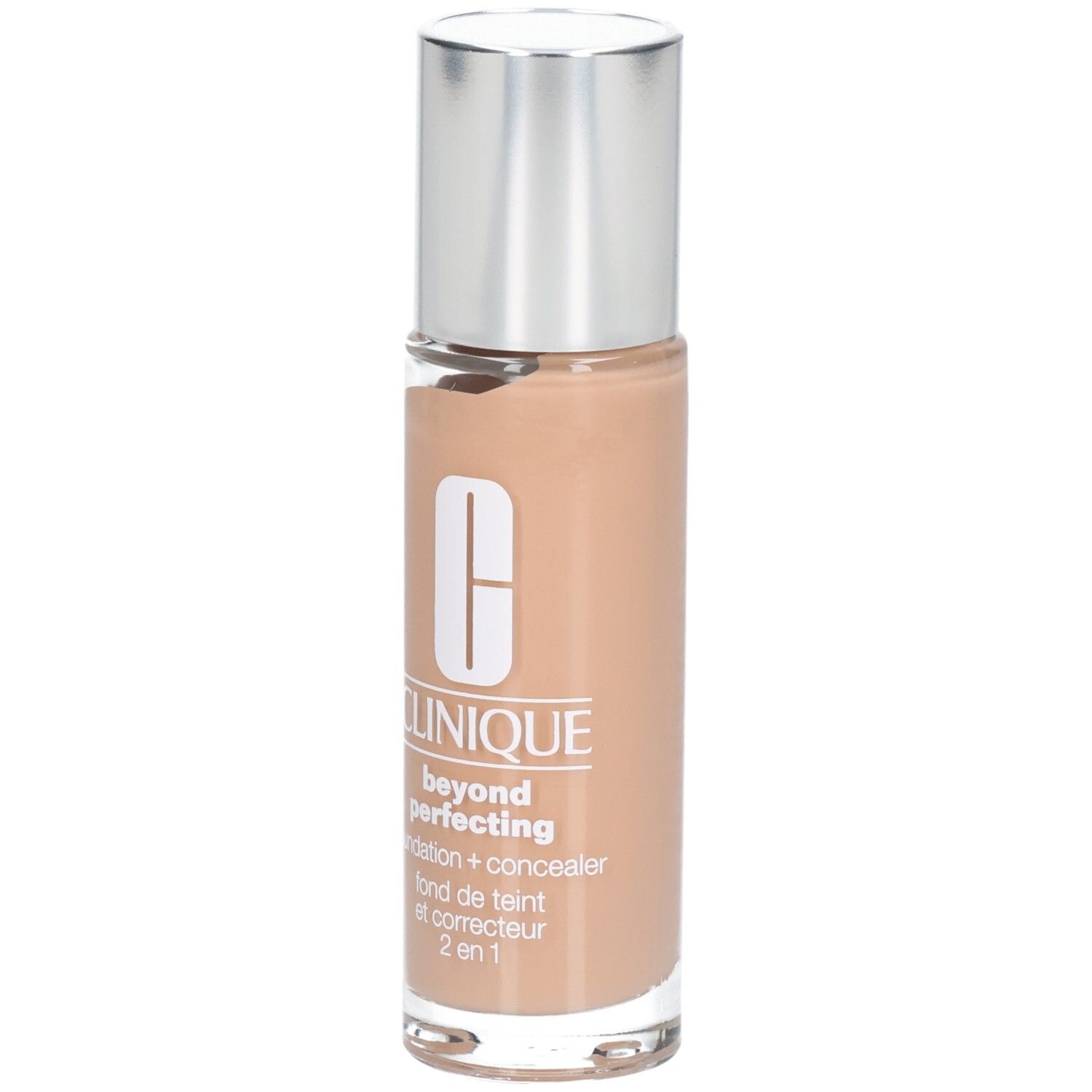 Clinique Beyond Perfecting Foundation. Beige Flasche mit silbernem Deckel. Logo und Produktbezeichnung sichtbar.