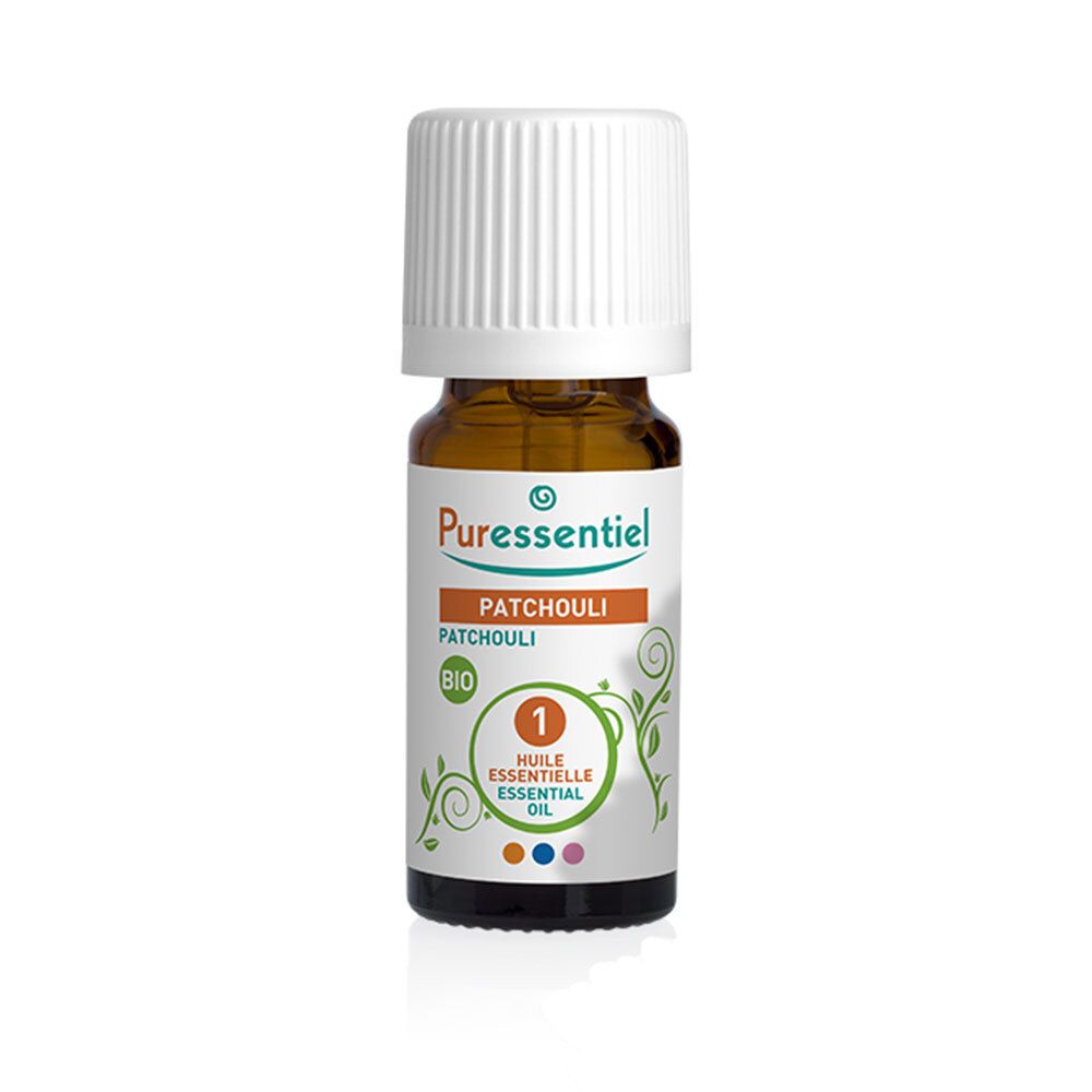 Flacon en verre brun, bouchon blanc. Inscription : Puressentiel, Patchouli, BIO. Numéro 1.