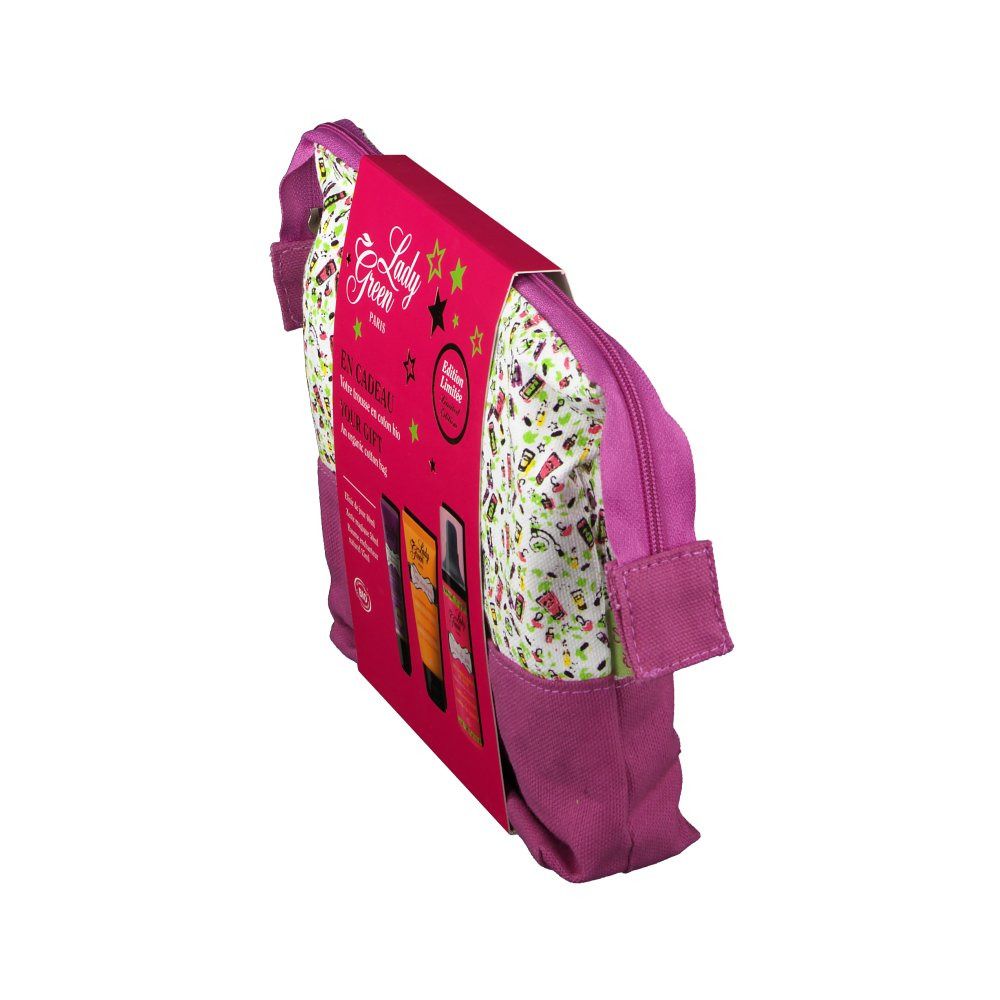 Vue latérale de la trousse Lady Green. Sac rose avec motif floral et emballage cadeau. Trois produits sont visibles.
