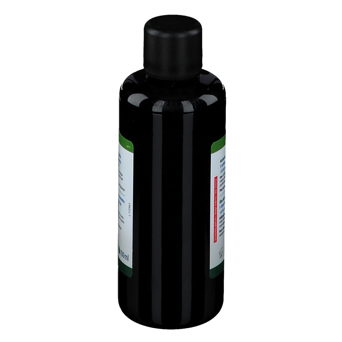 Flacon en verre vert avec bouchon noir. Étiquette avec texte. Produit d'aromathérapie. 100ml.