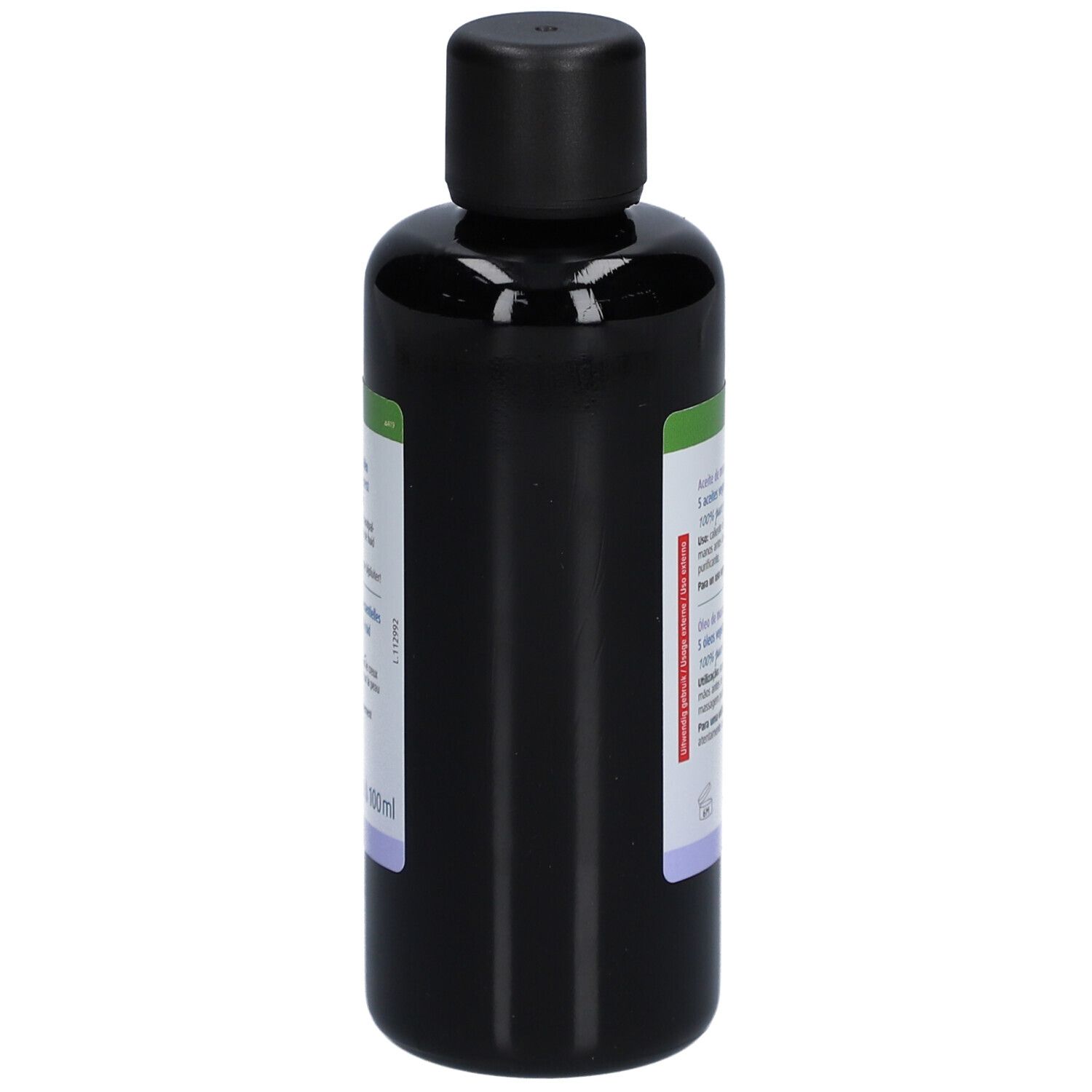 Vue latérale d'un flacon noir avec bouchon noir. Étiquette avec texte. Aucun autre détail visible.