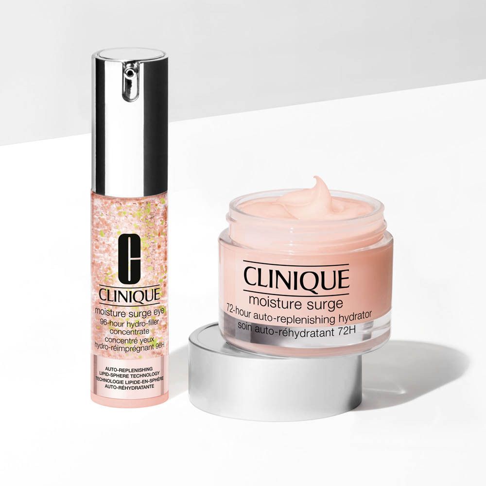Clinique Moisture Surge Augenpflege und Feuchtigkeitscreme in rosa Verpackung.