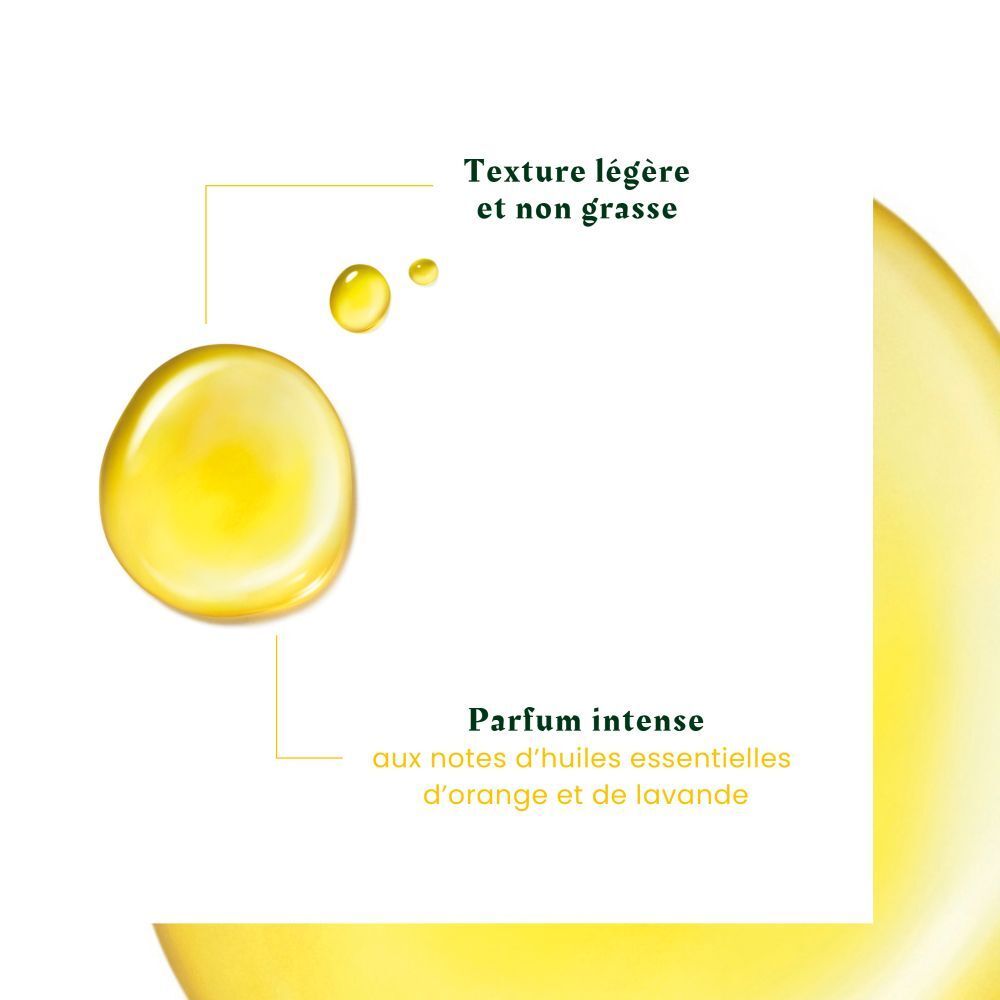 Flacon carré, bouchon vert. Inscription: FURTERER, COMPLEXE 5. Liquide jaune visible.