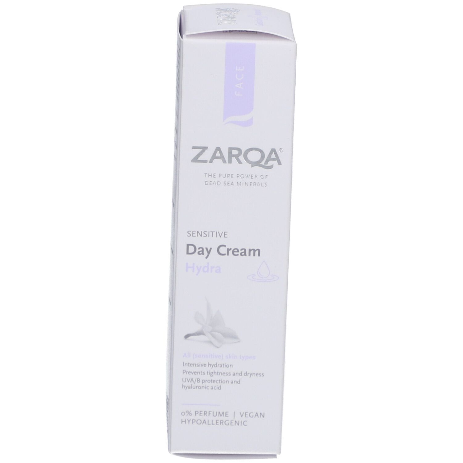 Weiße Schachtel mit ZARQA-Logo und Produktbezeichnung. "Sensitive Day Cream Hydra" steht auf der Schachtel.
