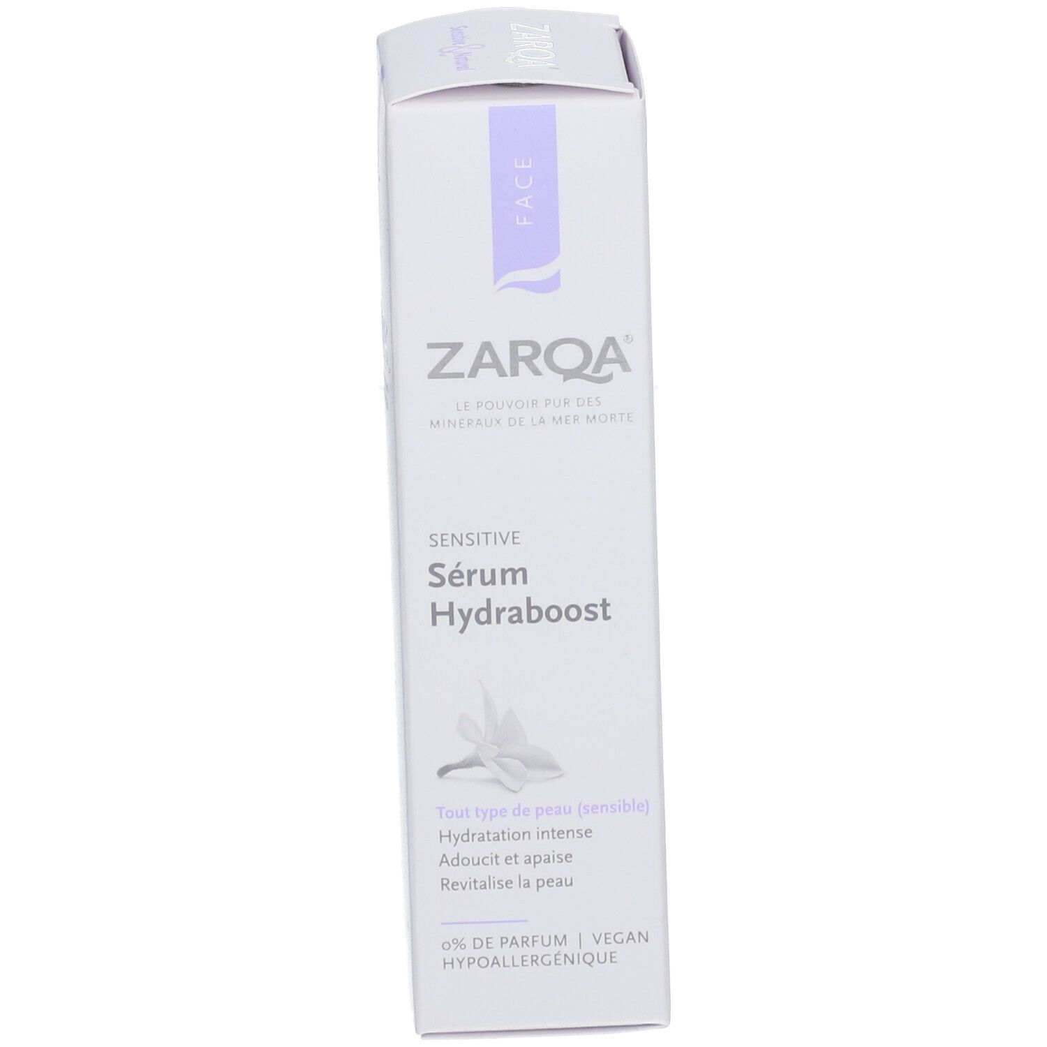 ZARQA Sensitive Serum Hydraboost verpakking. Witte doos met paarse accenten. Productnaam en logo. Tekst: Sensitive Serum Hydraboost.