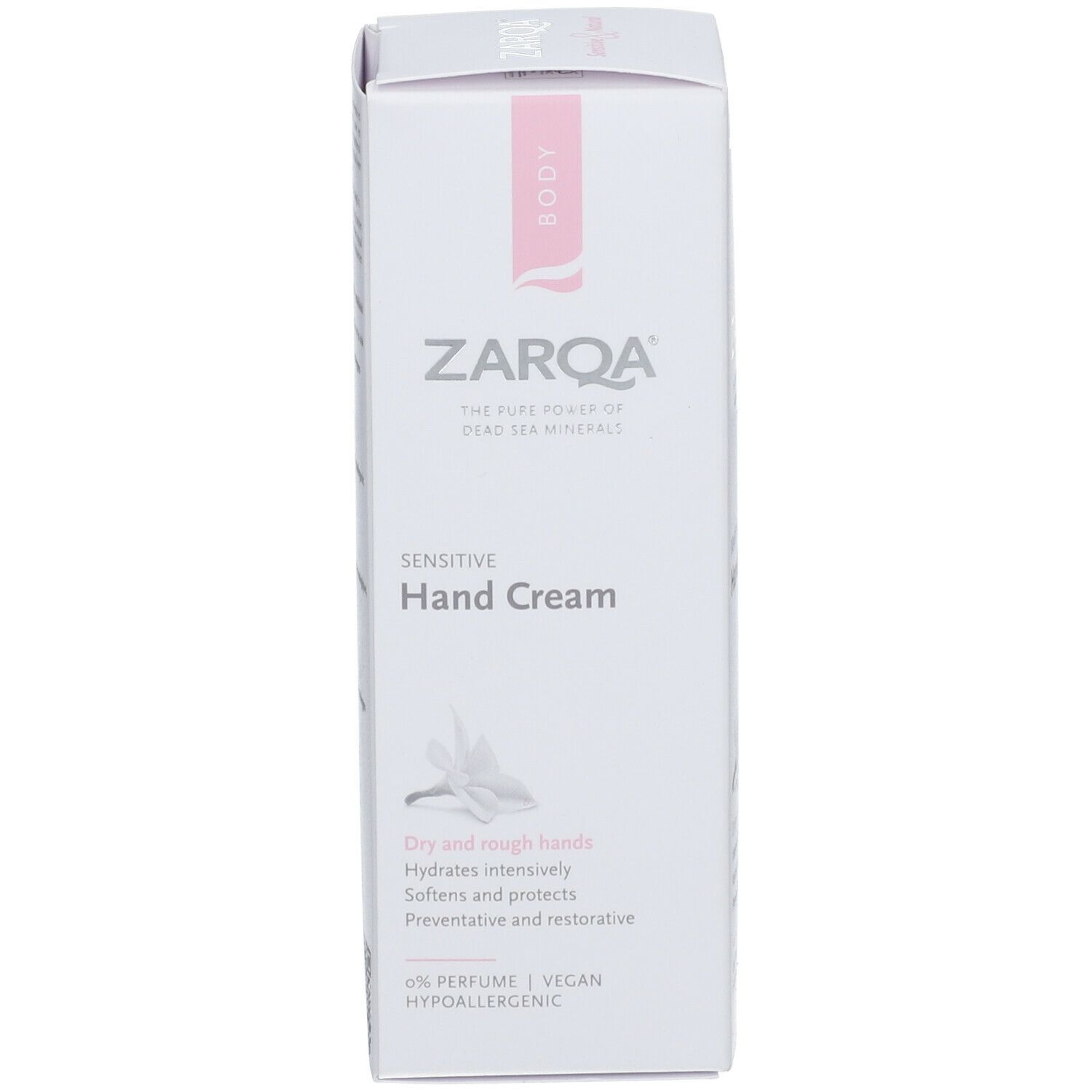 Boîte blanche ZARQA Sensitive Hand Cream. Logo et texte roses. Vegan.