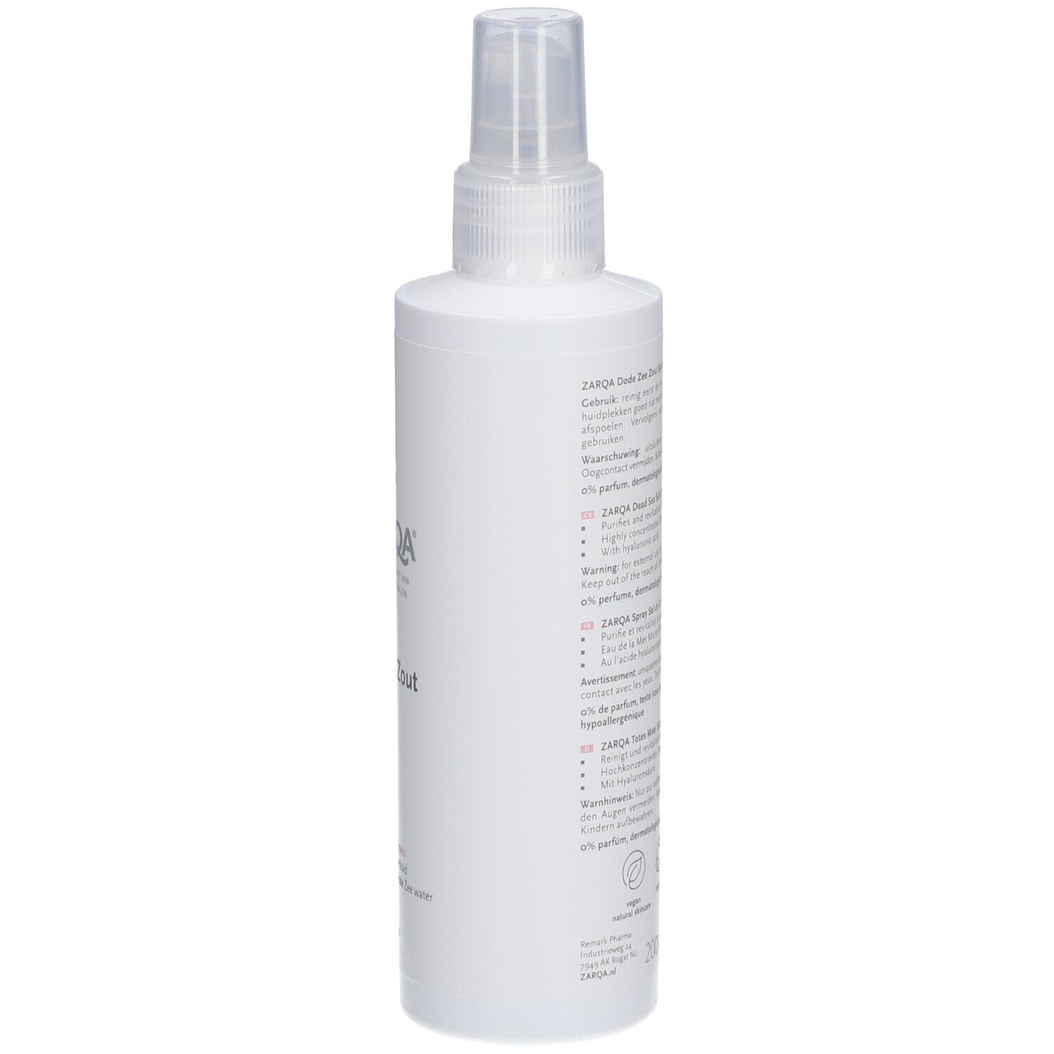 ZARQA Sensitive Dode Zee Zout Spray. Weiße Flasche, Seitenansicht. Text auf dem Etikett. Sprühkopf oben.