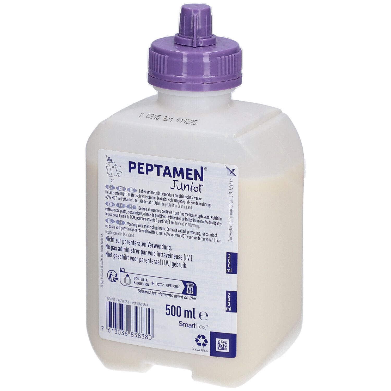 Bouteille Nestlé Peptamen Junior, bouchon violet. Inscription : 500 ml. Liquide clair.