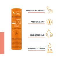 Kenmerken: zonbescherming, antioxidant, hydraterend, waterbestendig. Lippenbalsem.