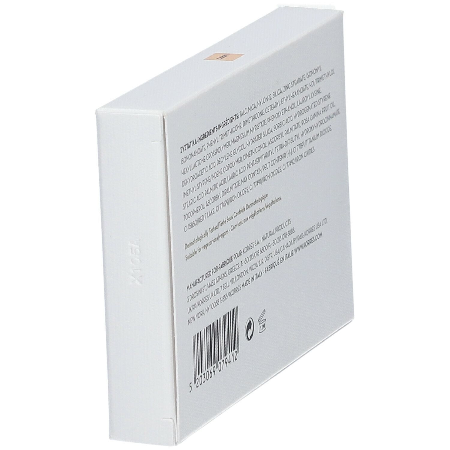 Achterkant van de witte doos. Tekst: ingrediënten, fabrikant, adres, barcode. Merk: Korres. 12M-symbool. Schuin.