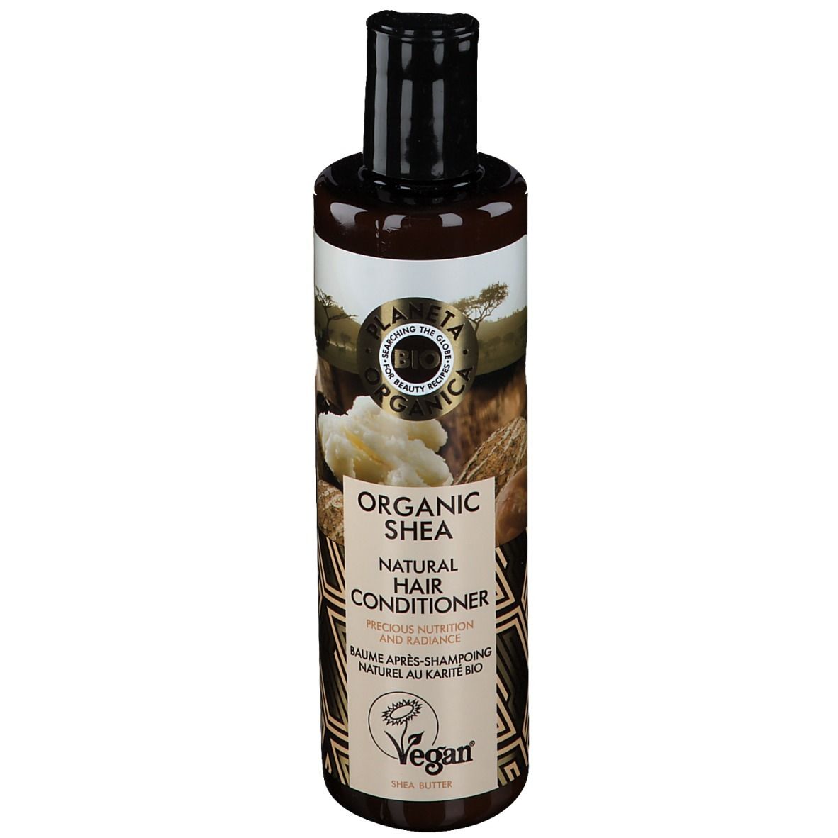 Braune Flasche mit schwarzem Deckel. Etikett mit Produktnamen, Shea-Butter-Abbildung und Vegan-Siegel.