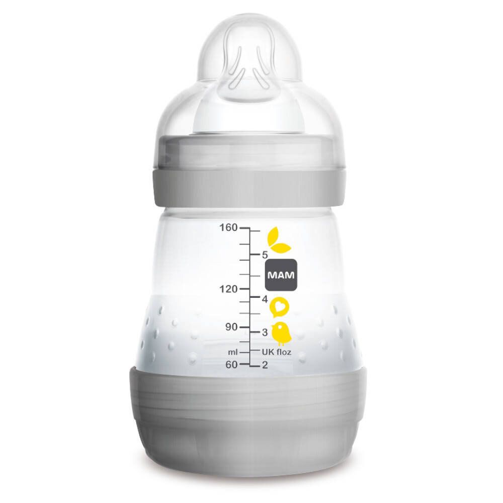 Transparente Babyflasche mit grauen Elementen. Skala zur Messung. MAM-Logo und gelbe Symbole.