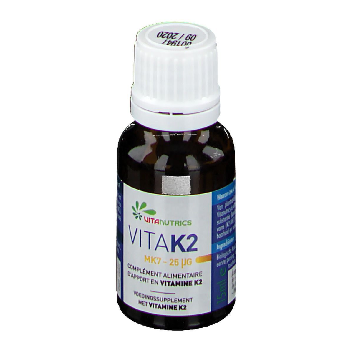 Braune Glasflasche mit weißem Deckel. Aufschrift: VITA K2, MK7 - 25 µg. Etikett mit Produktinformationen.