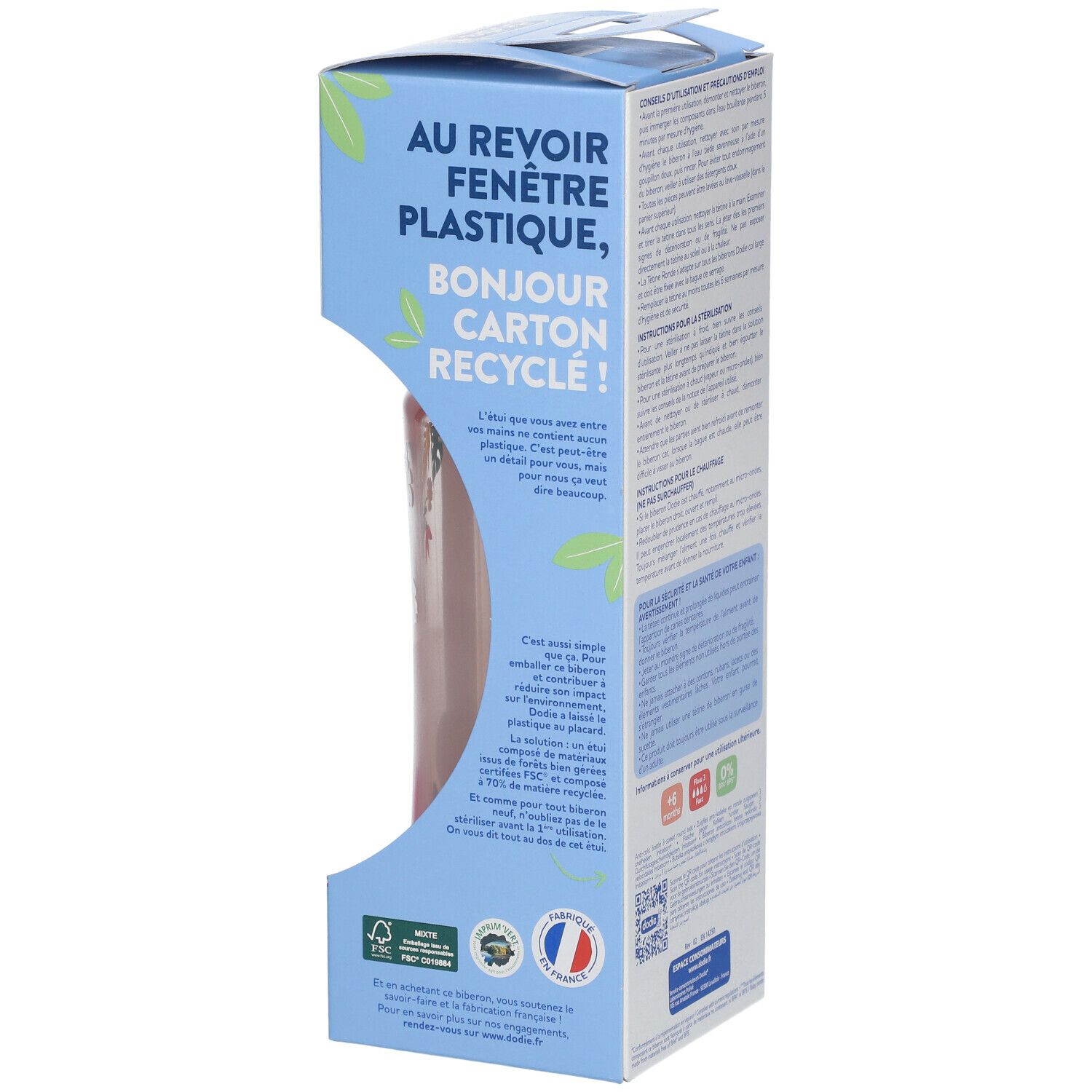 Verpackung mit Text. Aufschrift: 'Au revoir fenêtre plastique, bonjour carton recyclé!' Logo: FSC.