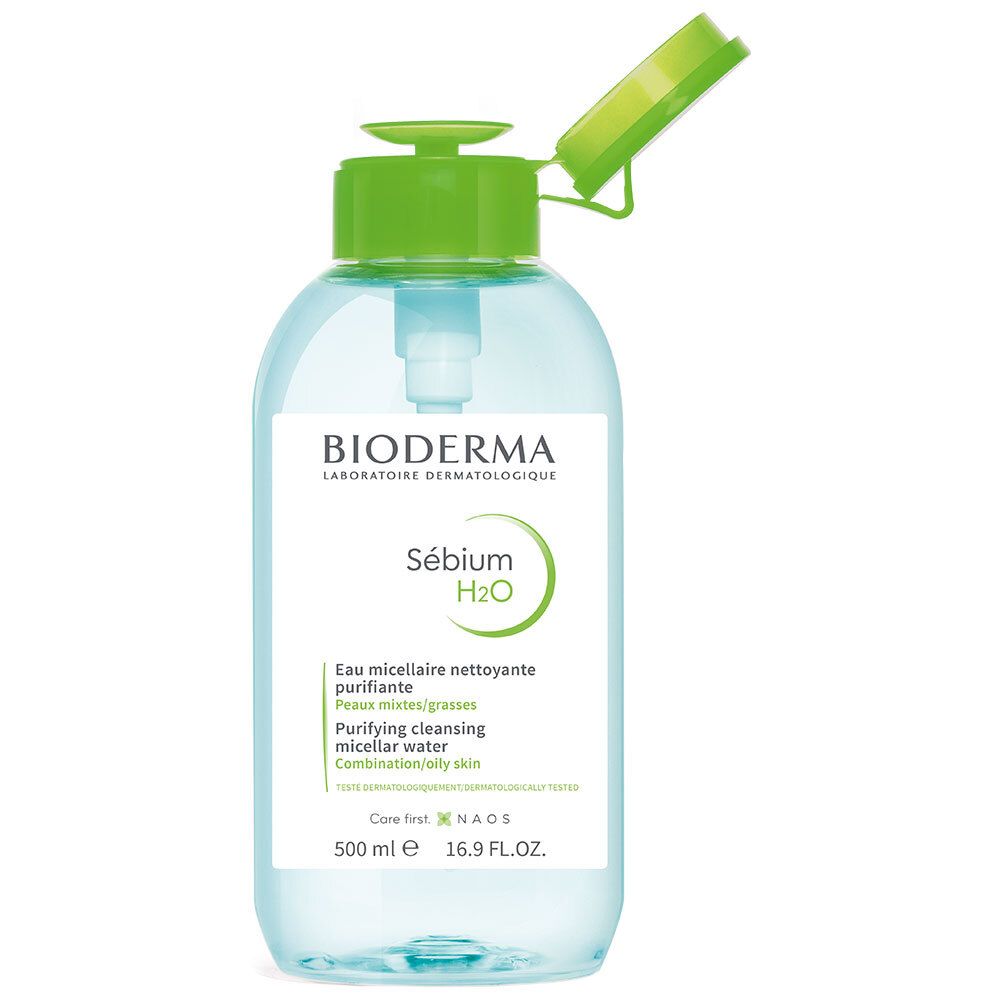 Transparante fles met groene dop. Opschrift: BIODERMA, Sébium H2O. Dop open, pomp zichtbaar. Reinigend micellair water.