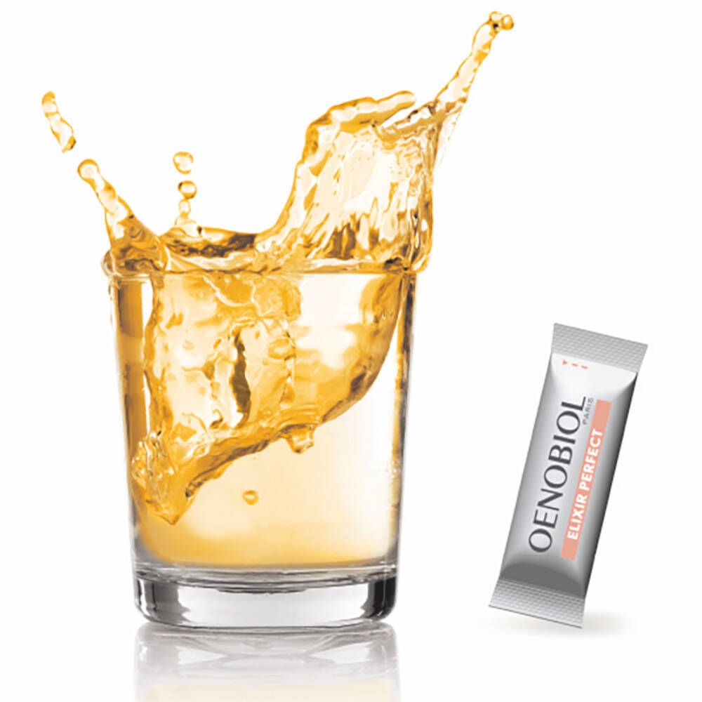 Ein Glas Flüssigkeit mit einem Spritzer und ein Beutel Oenobiol Elixir Perfect. Produktname und Logo sichtbar.