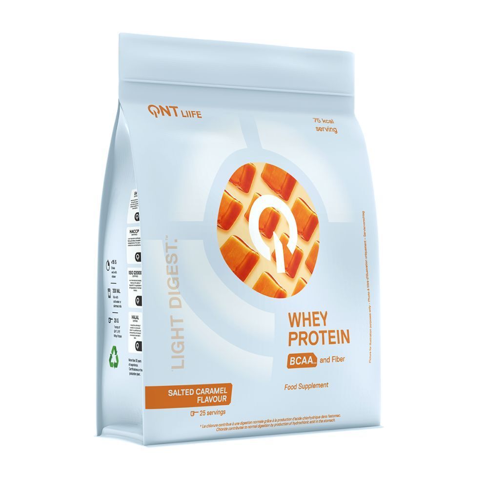 Sachet blanc de Whey Protein, saveur caramel salé. Logo QNT Life, texte: Whey Protein, BCAA et fibres.
